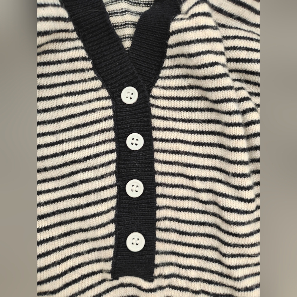 striped sweater - Picture 2 of 2